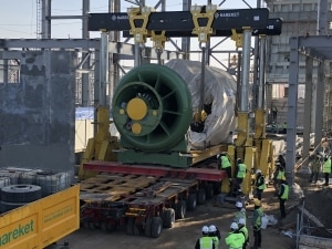 Gas Turbines Installed at Takhiatash Powerplant with a Hydraulic Gantry