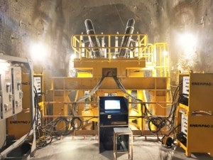 Strand Jacks Smart Cylinder Control System Enable Safe and Synchronous Lowering of Shaft Lining for Underground Mine